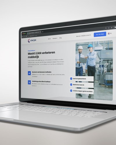 een laptop met een raam open